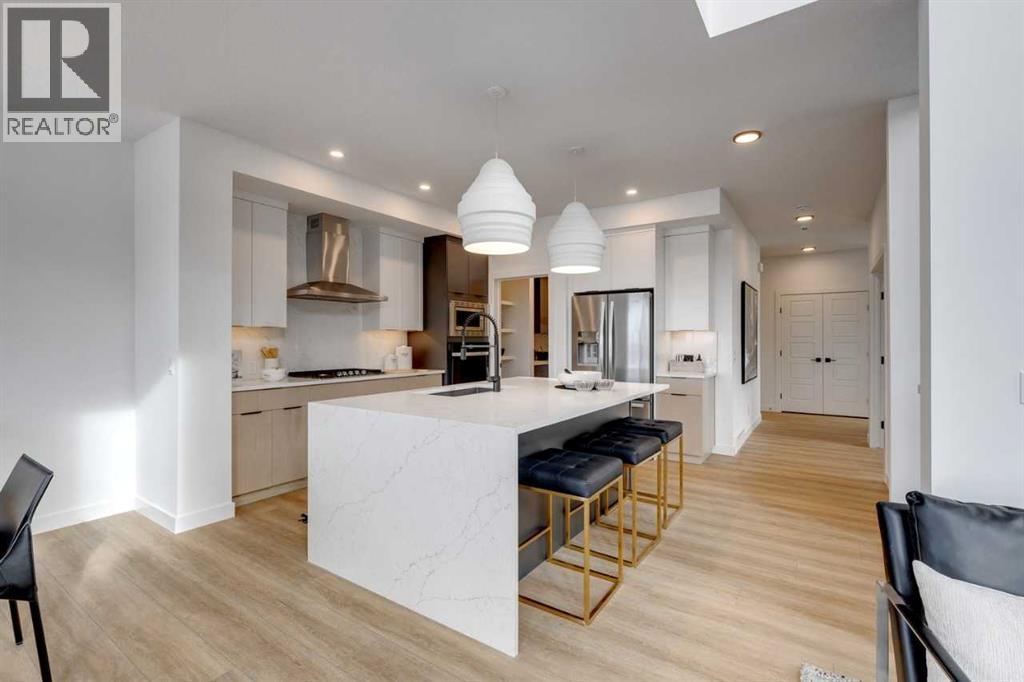 Photo 14 of 401 Sora Way Se, Calgary AB