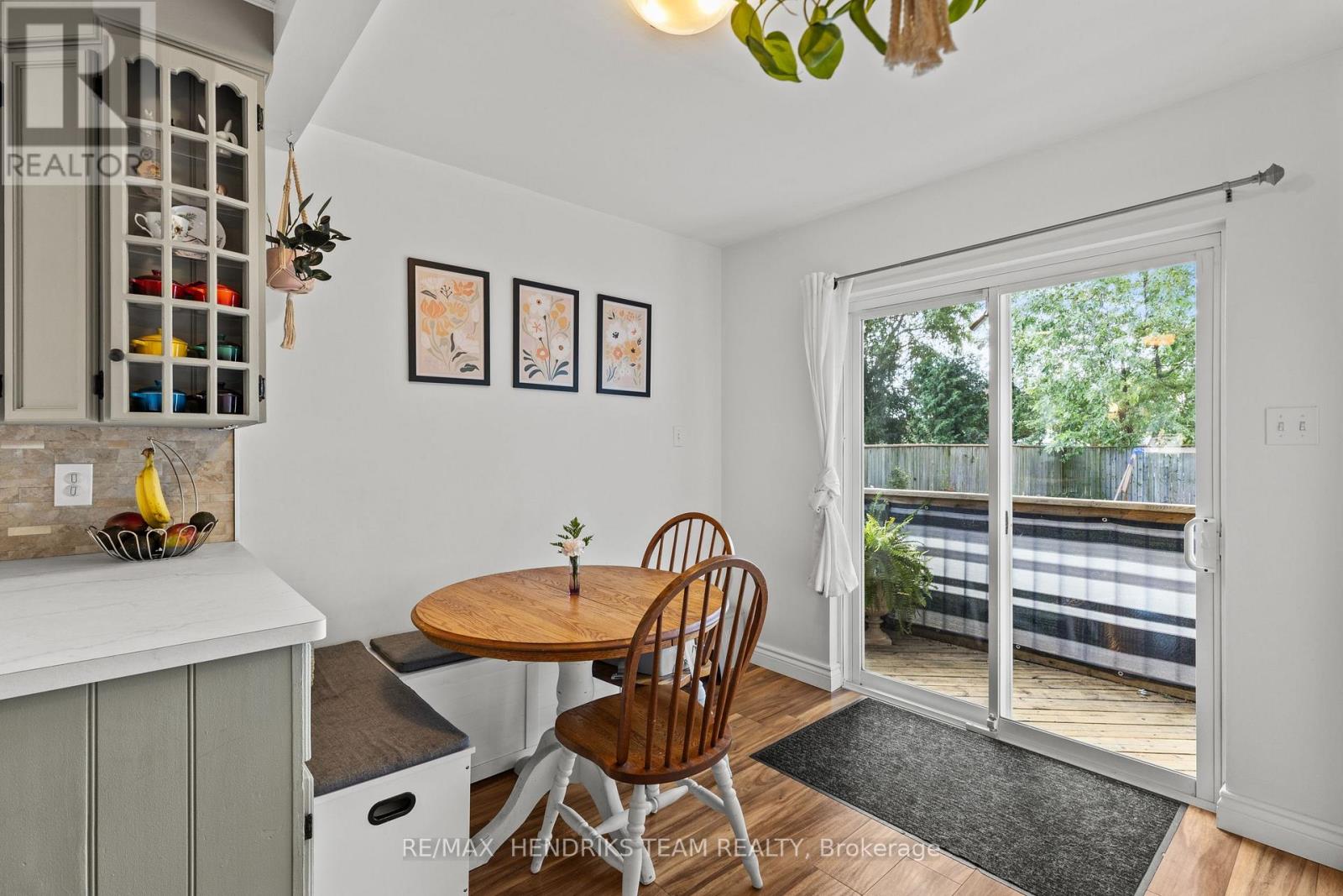 Photo 11 of 40 Alexandra Boulevard, St Catharines ON