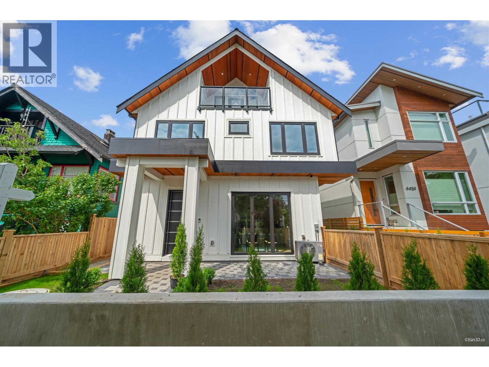 Photo 1 of 1 4463 Walden Street, Vancouver BC