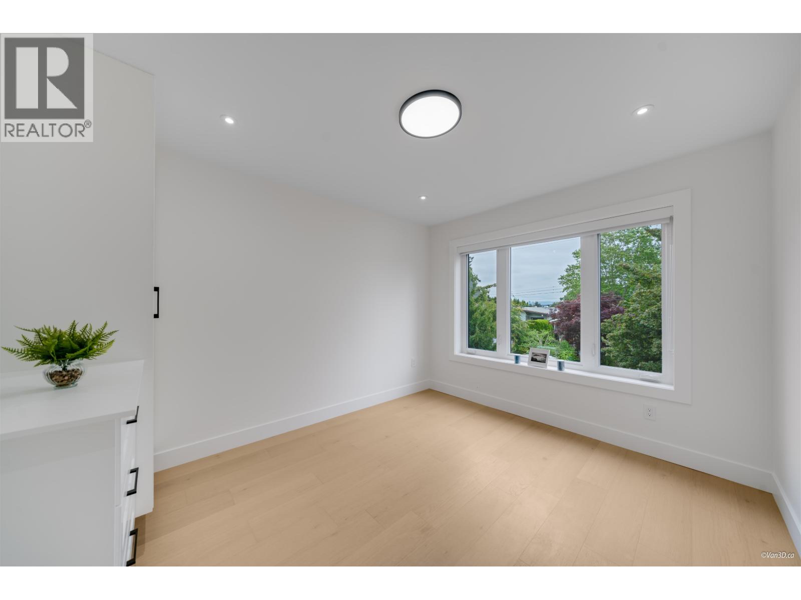 Photo 28 of 1 4463 Walden Street, Vancouver BC