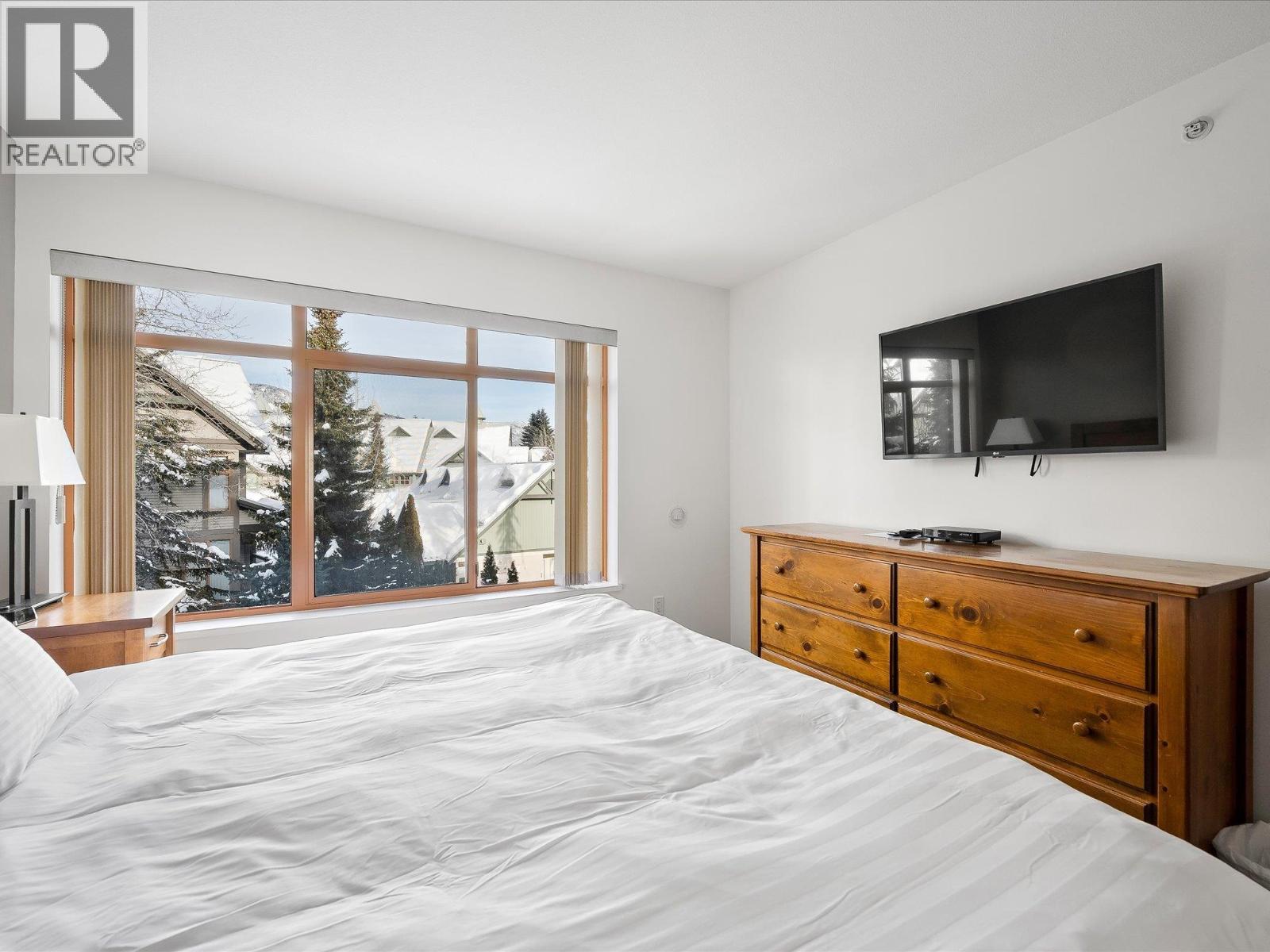 30 (50) 4355 NORTHLANDS BOULEVARD, Whistler