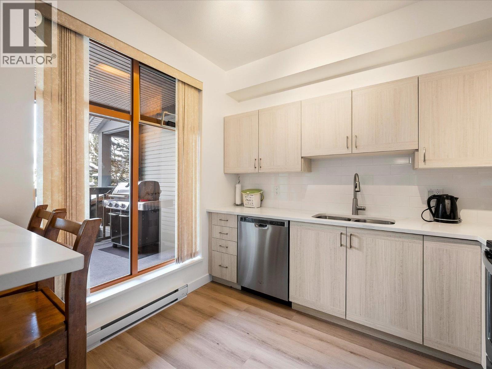 30 (50) 4355 NORTHLANDS BOULEVARD, Whistler