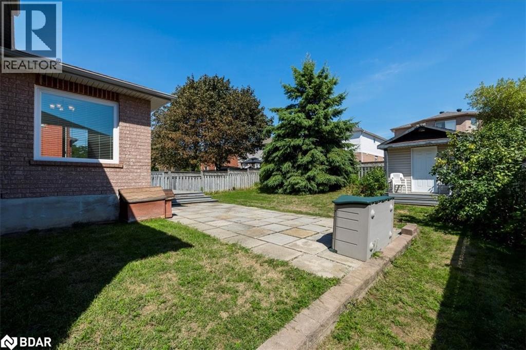 Photo 23 of 37 Marsellus Drive, Barrie ON