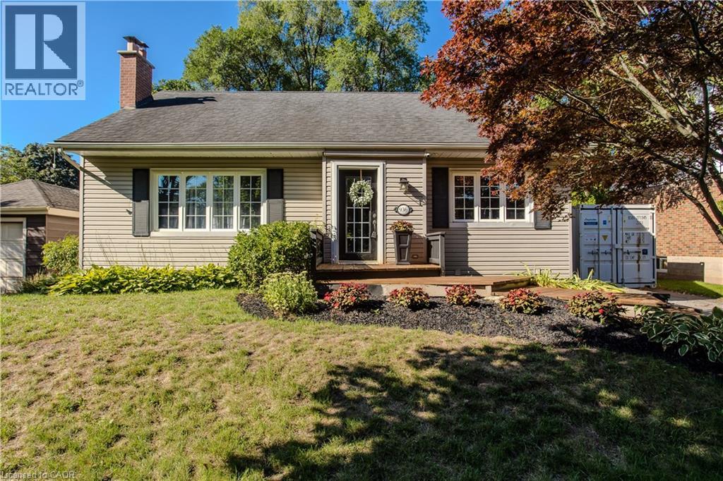 Photo 16 of 936 Harvey Place, Burlington ON