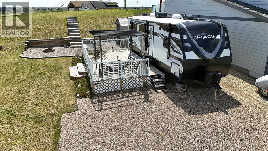 25054 South Pine Lake Road, Rural Red Deer County