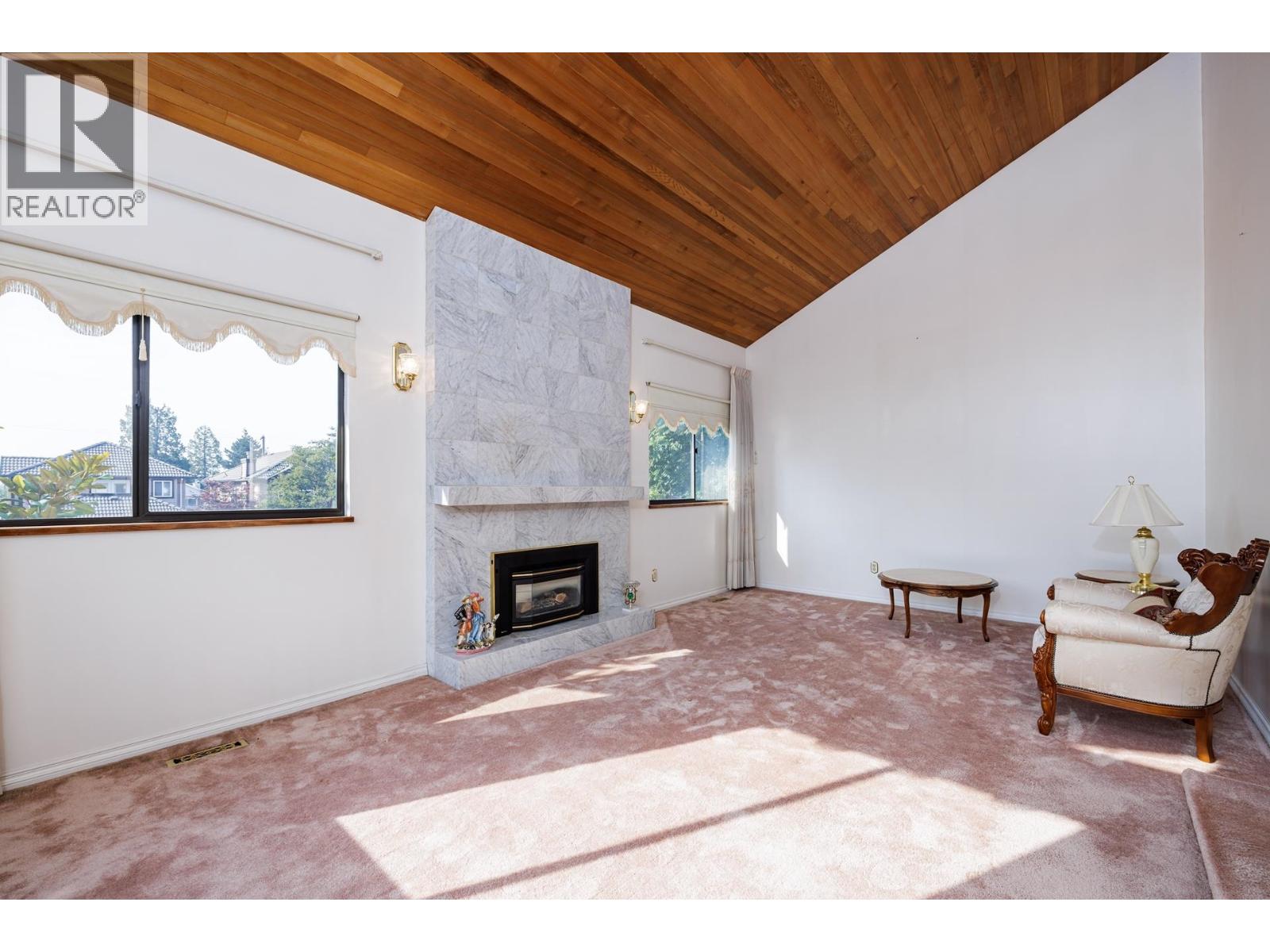 Photo 31 of 2025 St Andrews Avenue, North Vancouver BC