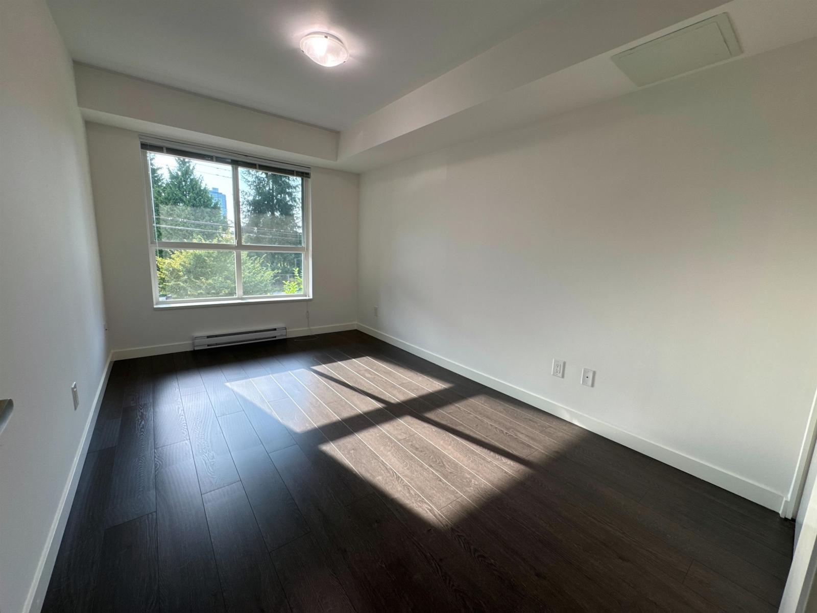 Photo 16 of 103 10688 140 Street, Surrey BC