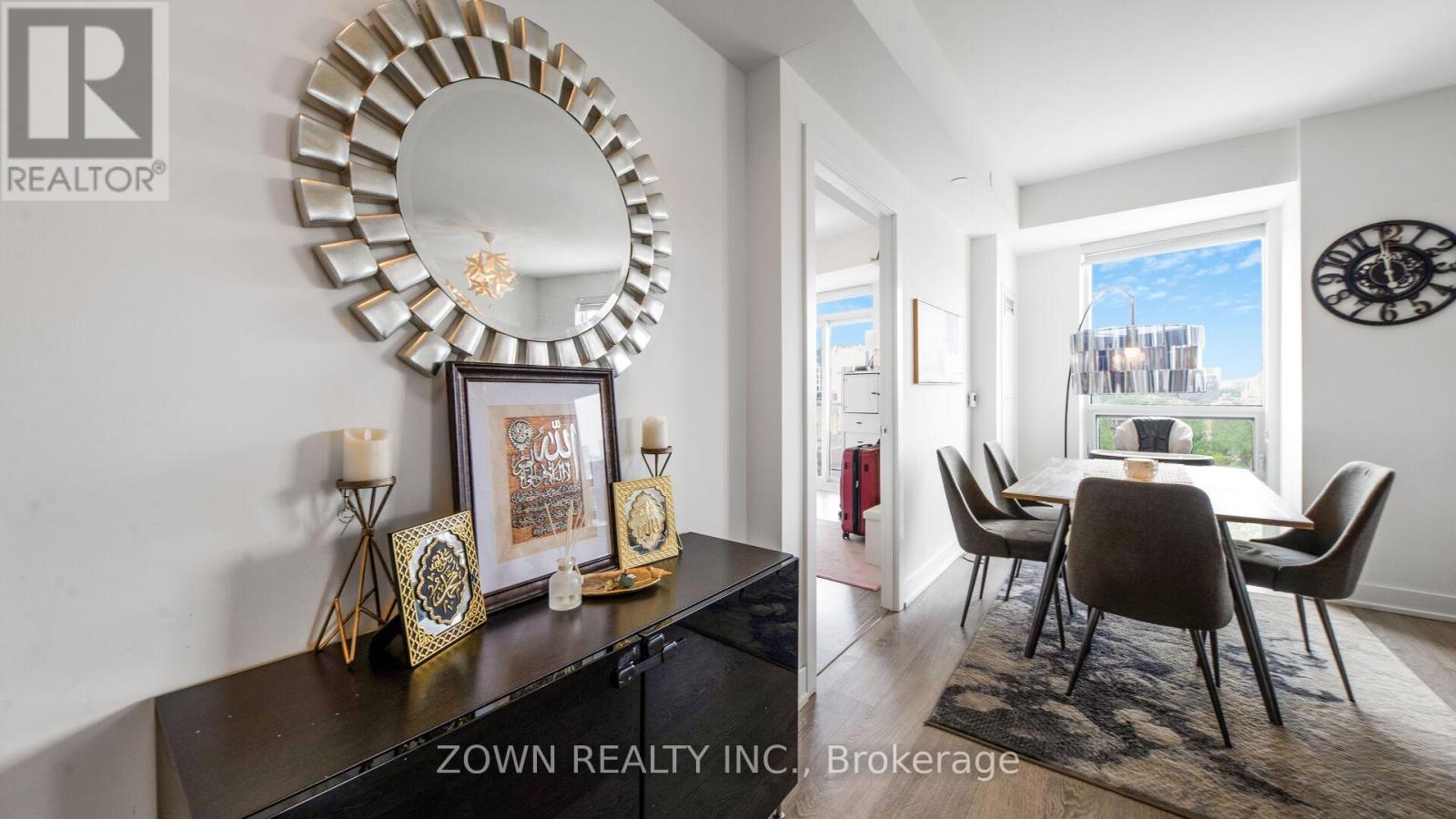 Photo 20 of 1006 80 Vanauley Street, Toronto ON