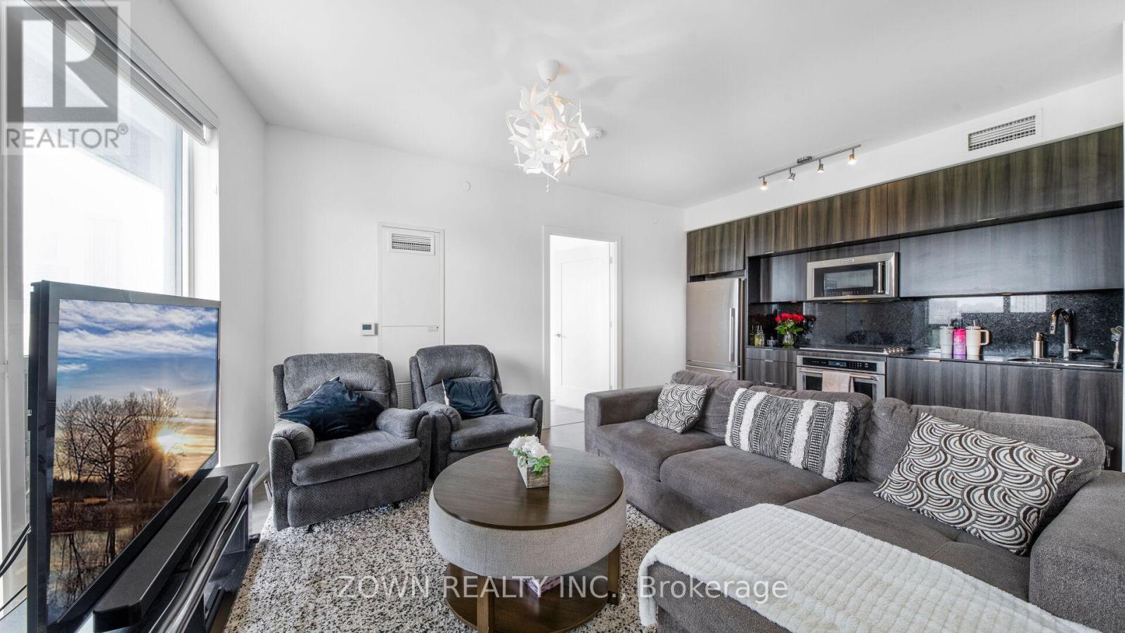 Photo 48 of 1006 80 Vanauley Street, Toronto ON