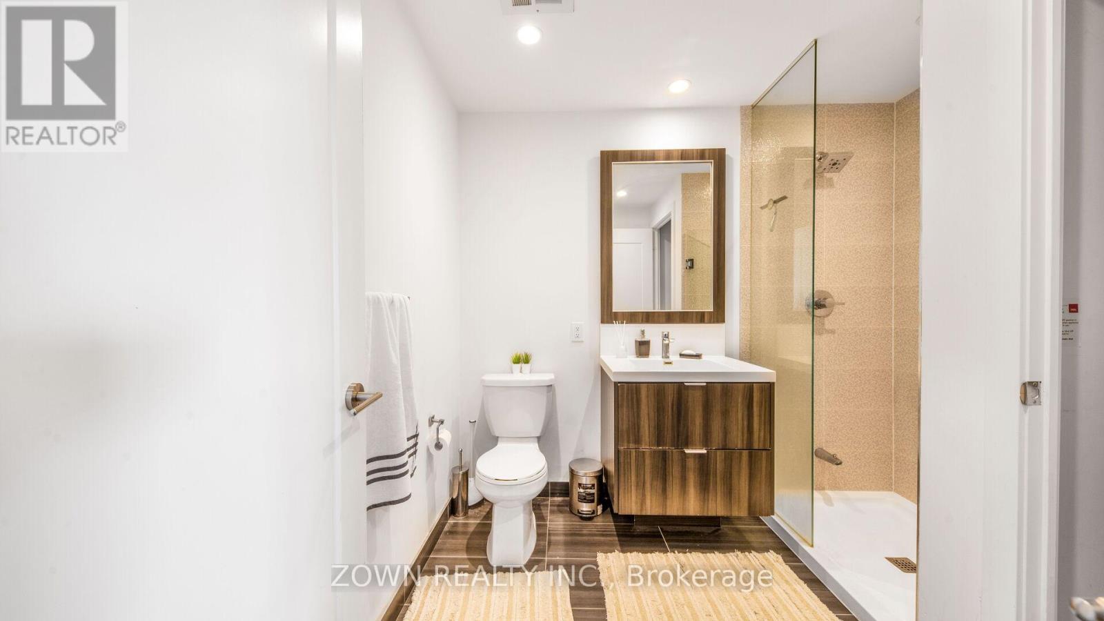 Photo 46 of 1006 80 Vanauley Street, Toronto ON