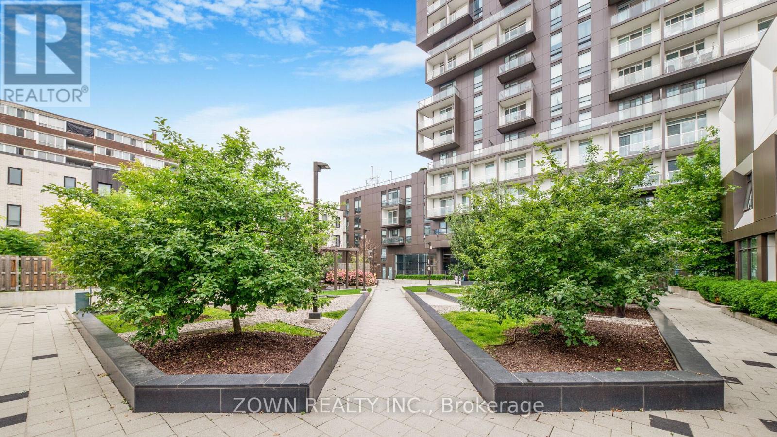 Photo 49 of 1006 80 Vanauley Street, Toronto ON