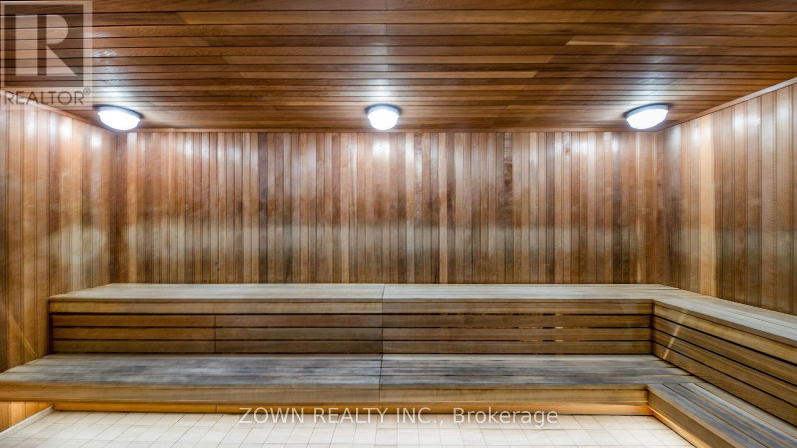 Photo 25 of 1006 80 Vanauley Street, Toronto ON