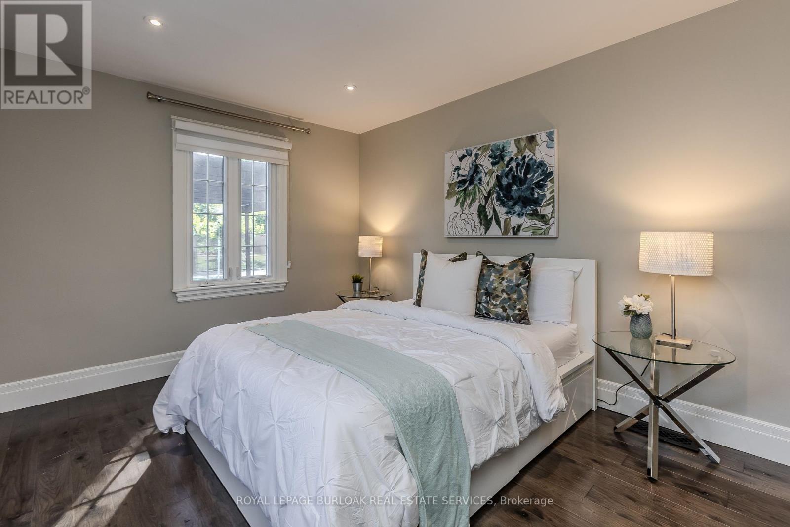 Photo 10 of 936 Harvey Place, Burlington ON