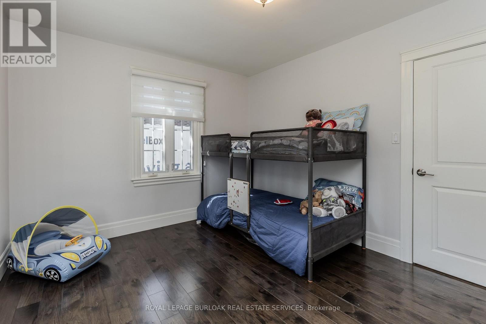 Photo 45 of 936 Harvey Place, Burlington ON