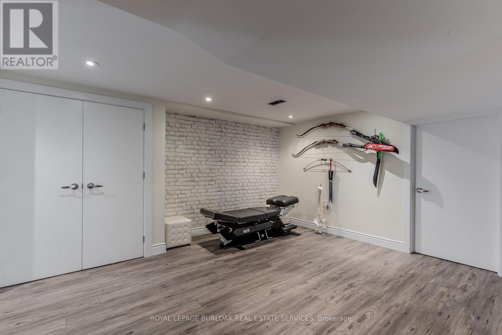 Photo 42 of 936 Harvey Place, Burlington ON