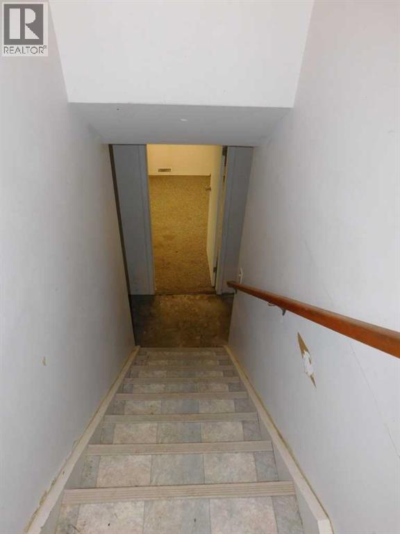 Photo 3 of 5035 53 Avenue, Ryley AB