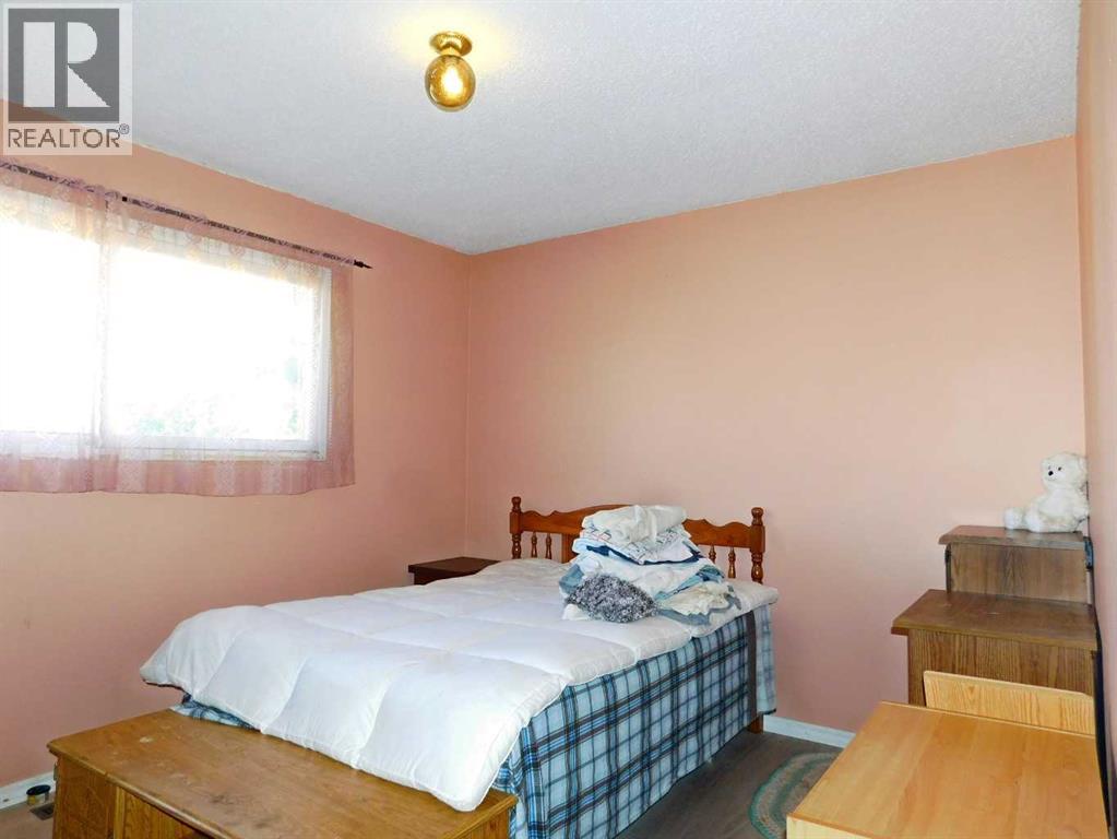 Photo 7 of 5035 53 Avenue, Ryley AB