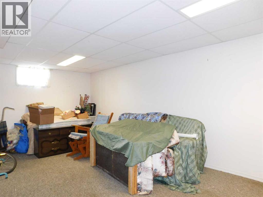 Photo 10 of 5035 53 Avenue, Ryley AB