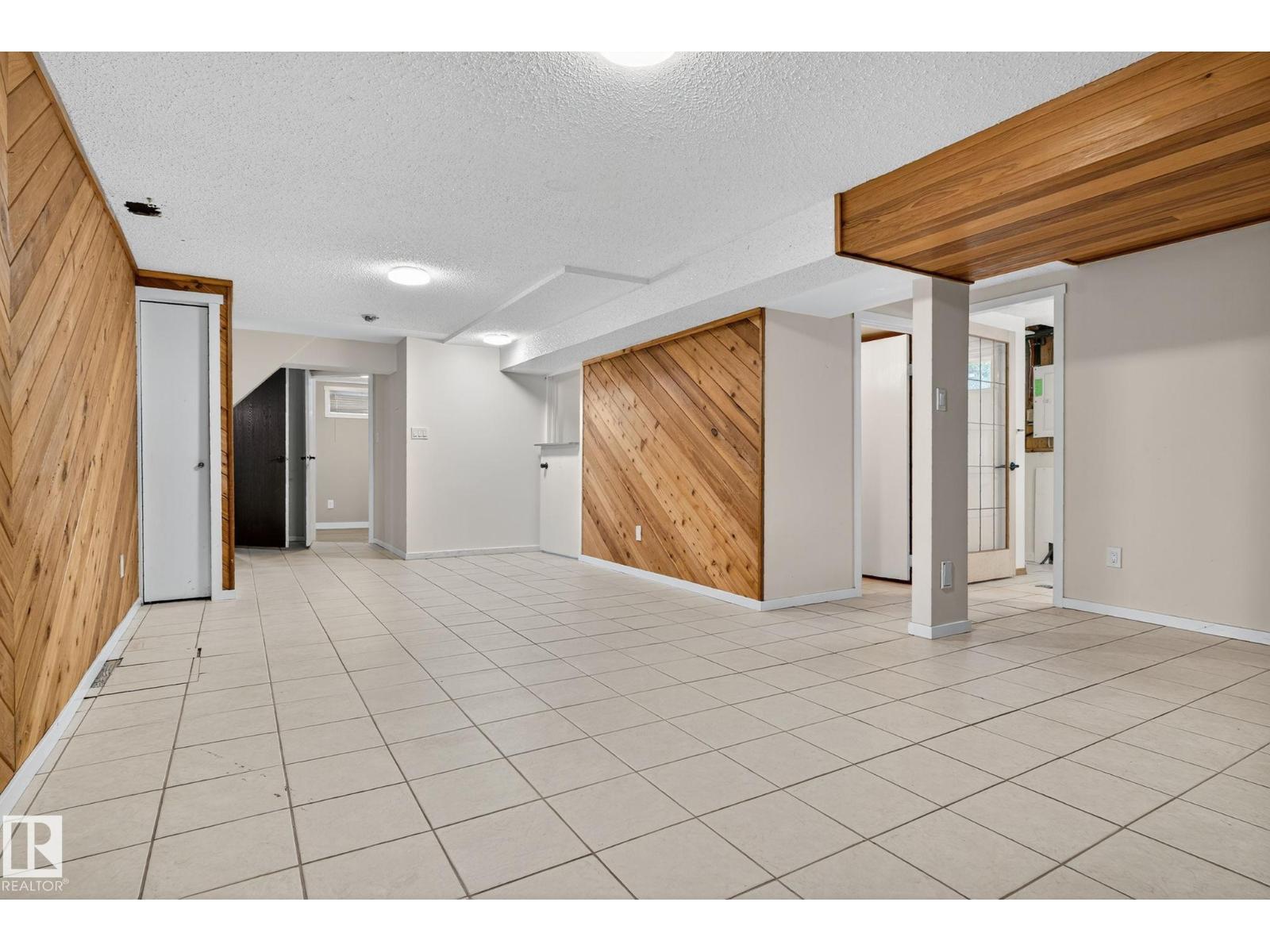 Photo 15 of 133 Garnet Rd, Sherwood Park AB
