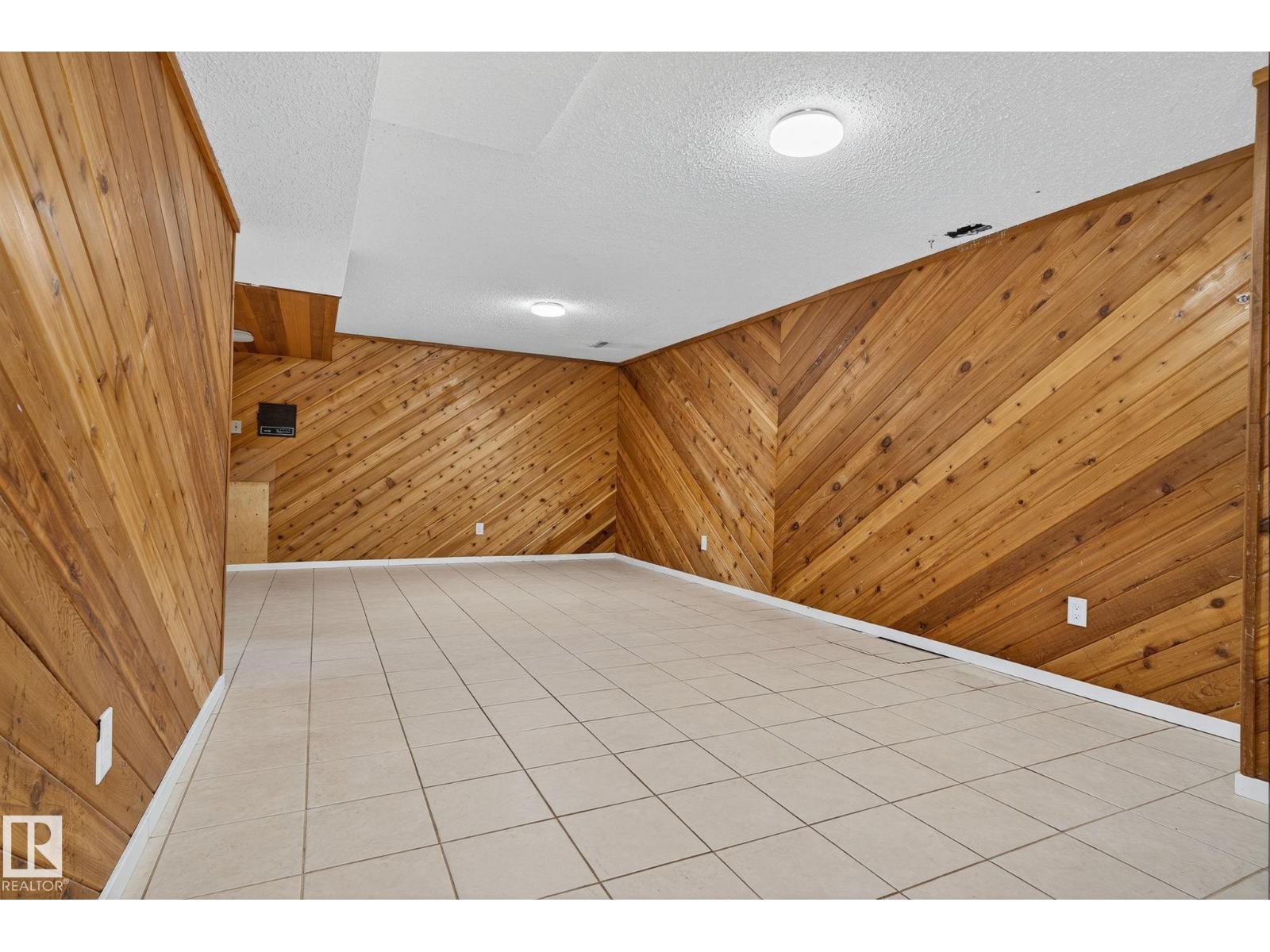 Photo 28 of 133 Garnet Rd, Sherwood Park AB