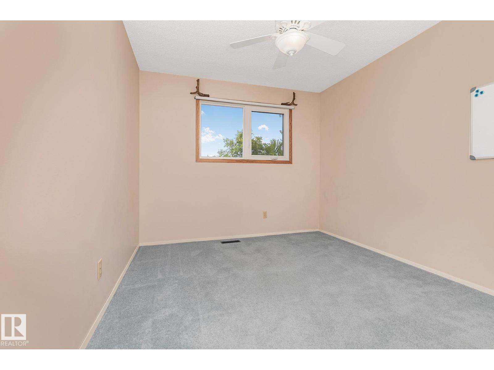 Photo 31 of 9701 96 Av, Morinville AB