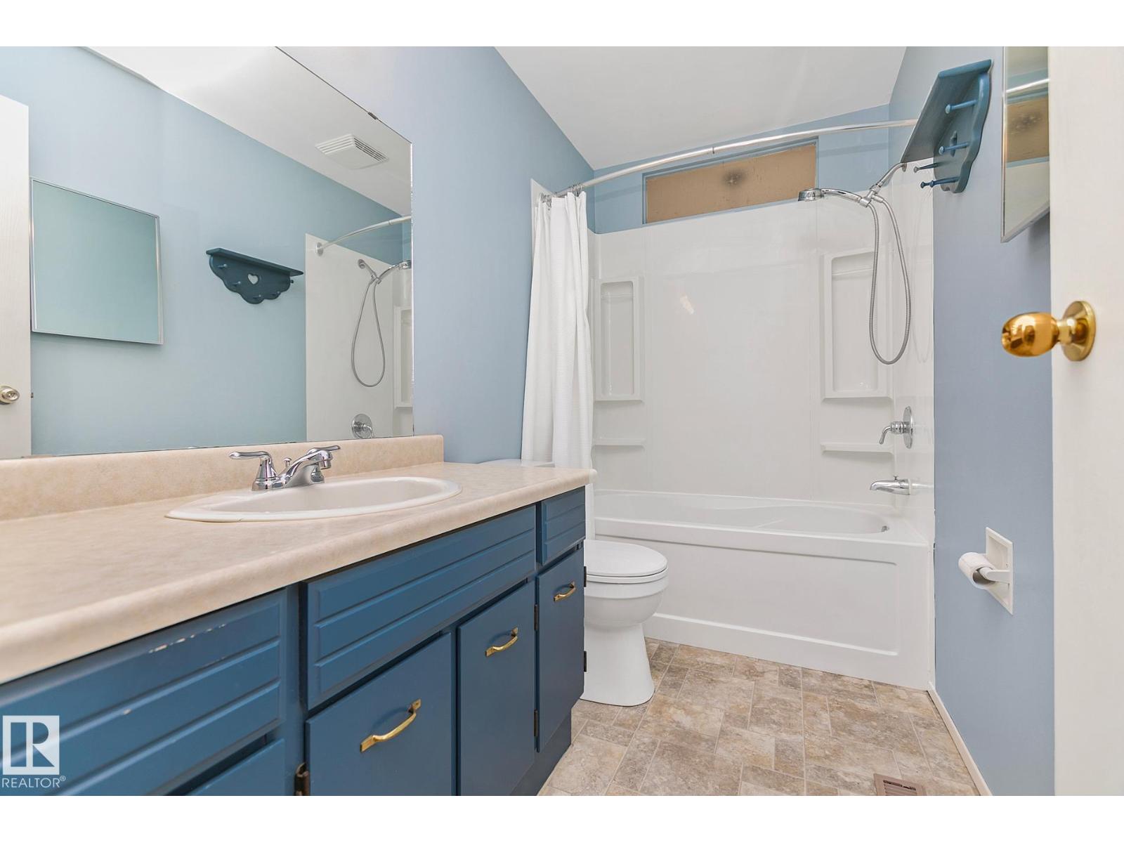Photo 33 of 9701 96 Av, Morinville AB