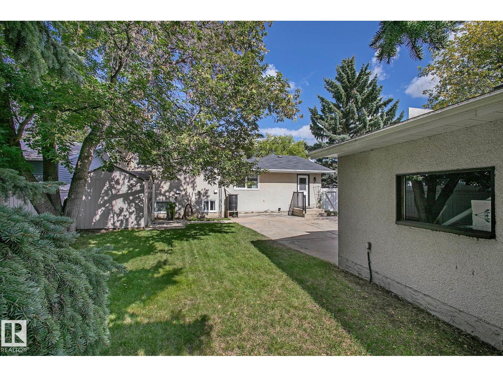 Photo 53 of 9701 96 Av, Morinville AB