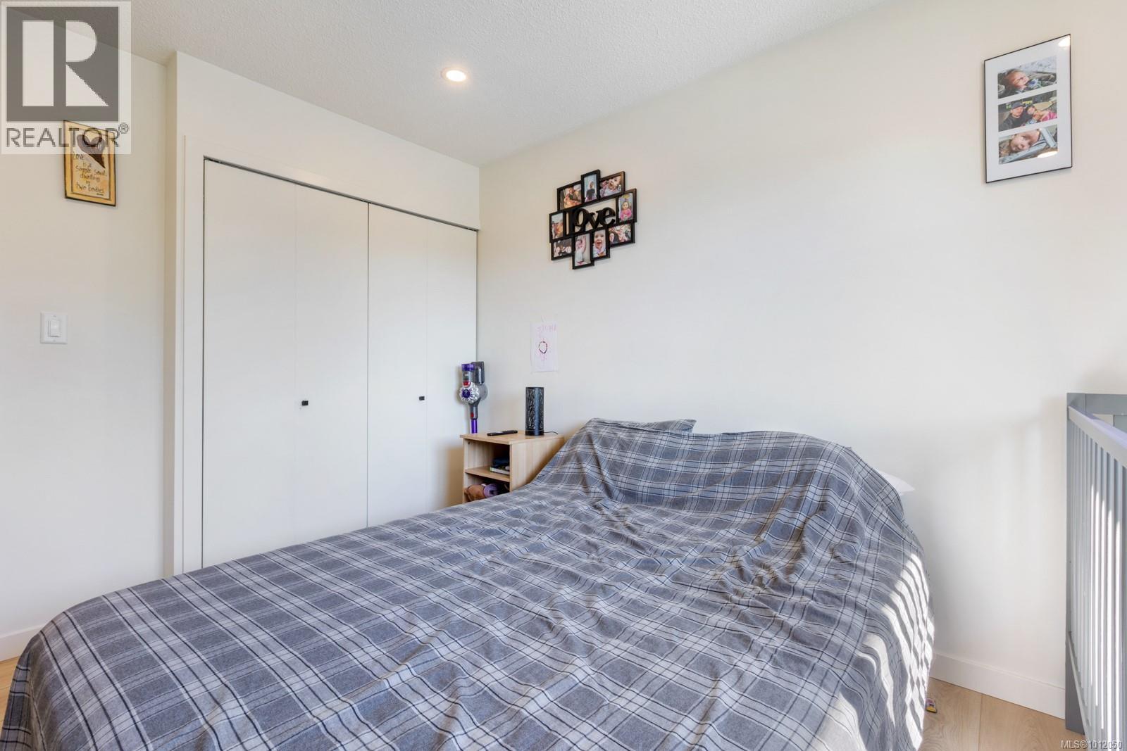 525 Salish St, Comox
