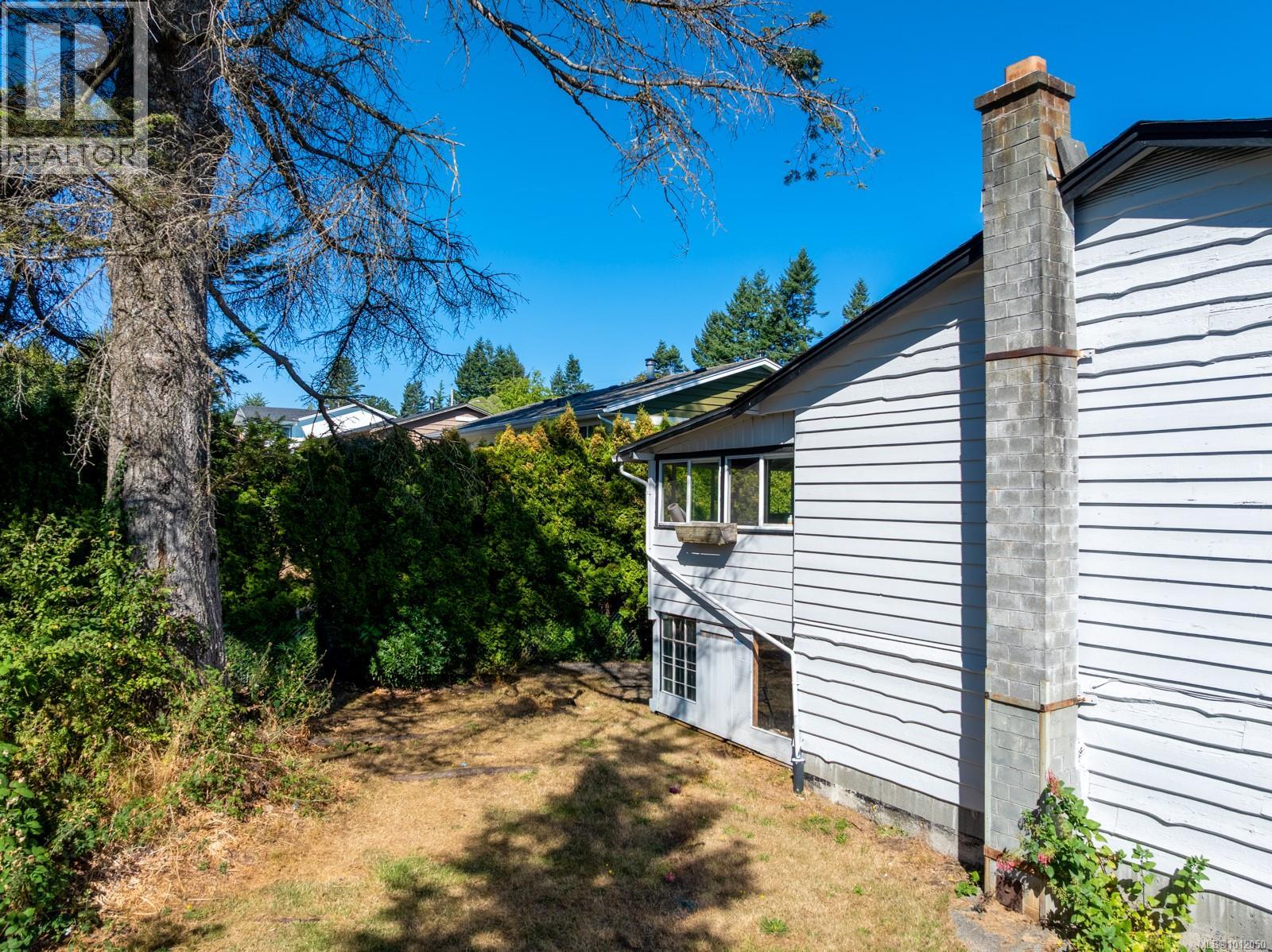 525 Salish St, Comox
