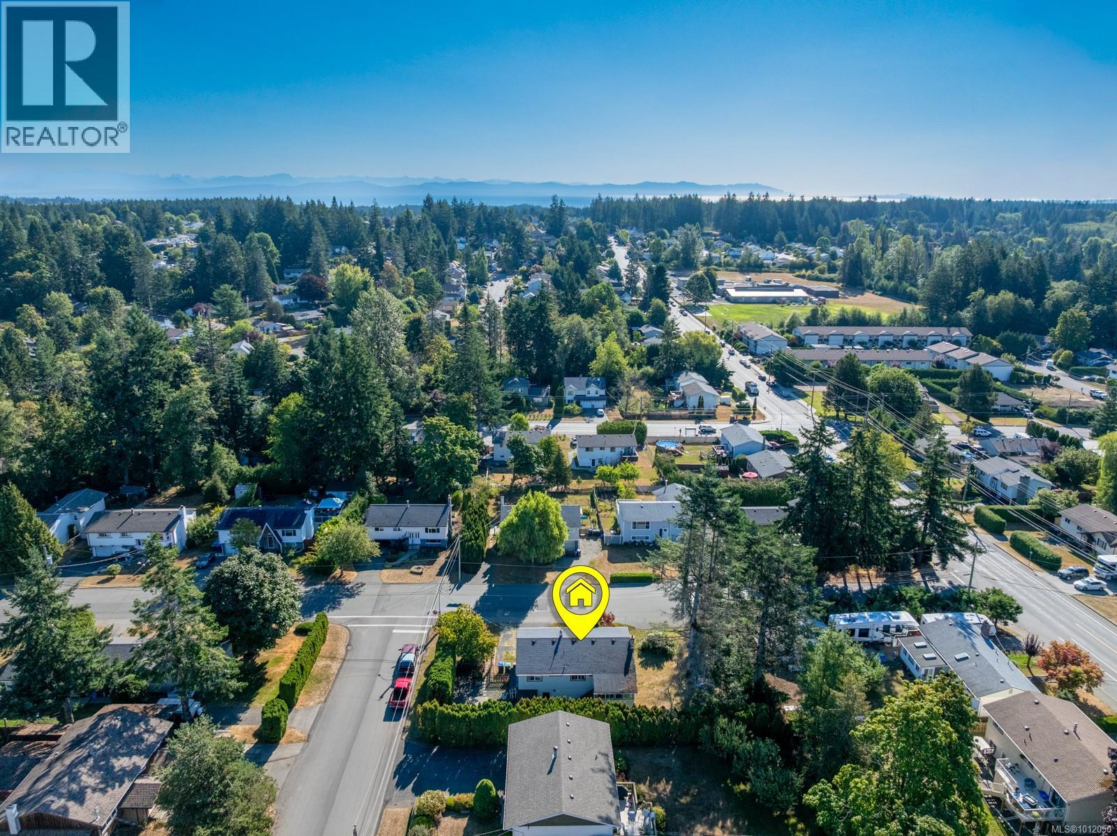 525 Salish St, Comox