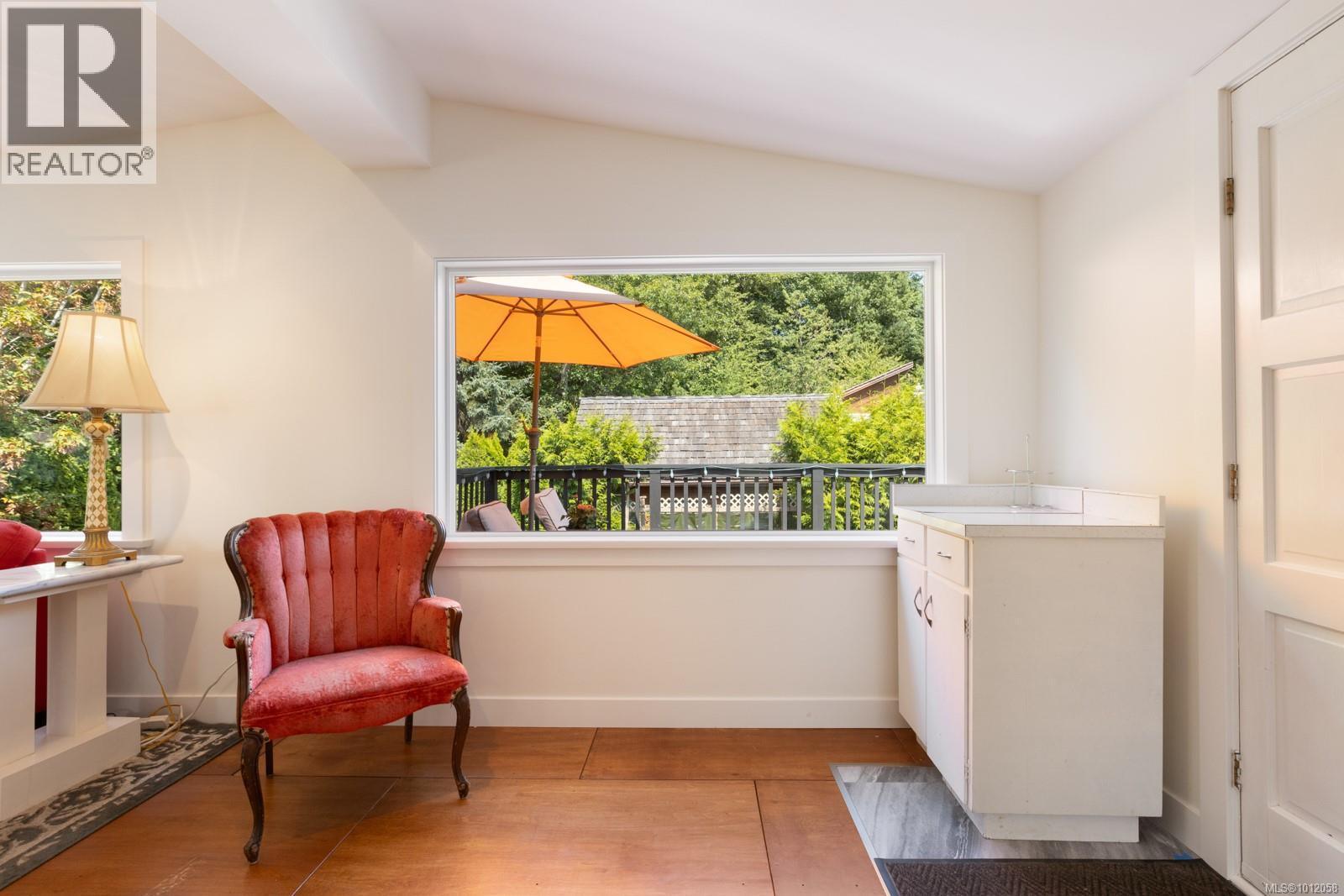 220 Urquhart Ave, Courtenay
