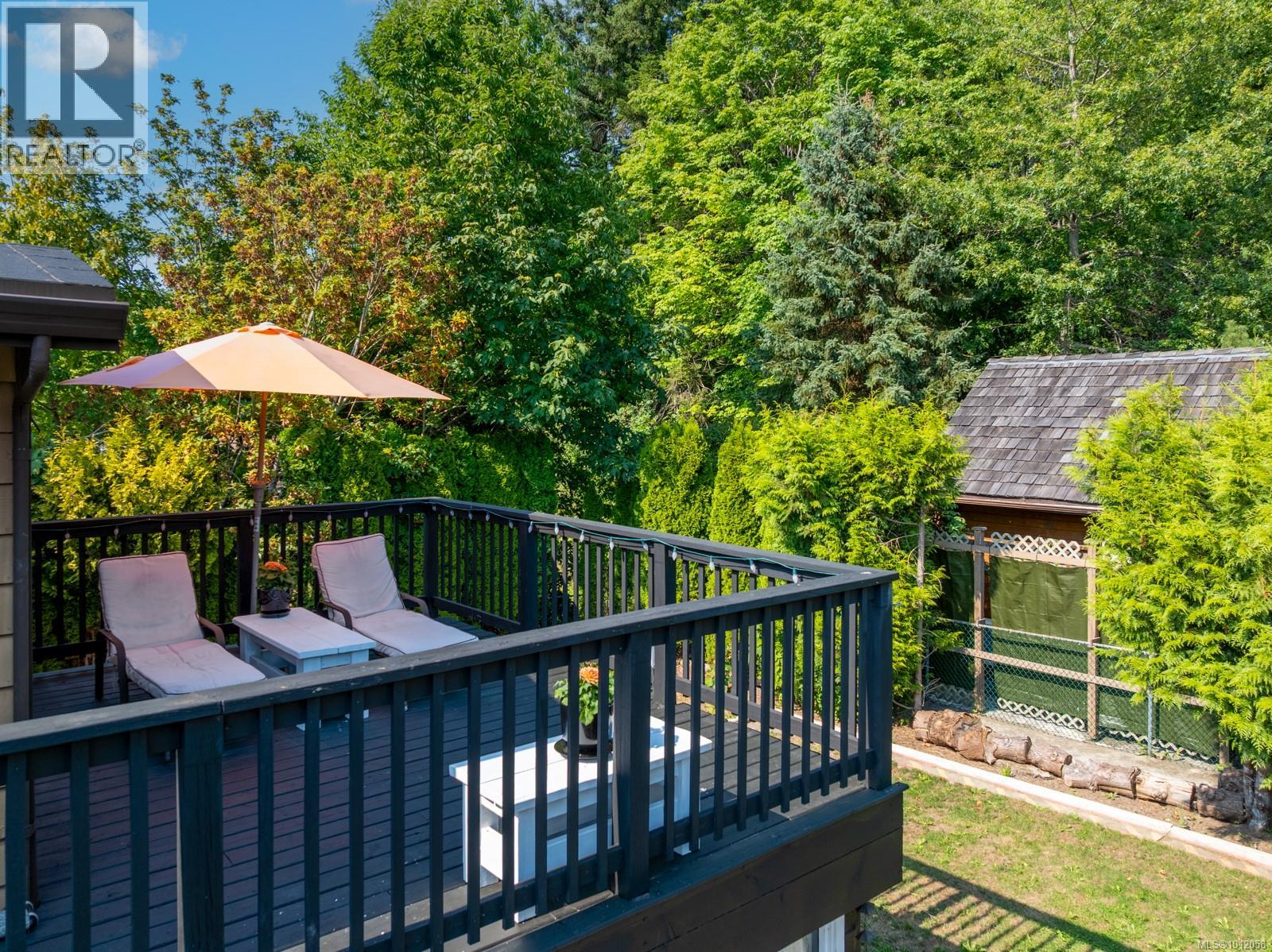 220 Urquhart Ave, Courtenay