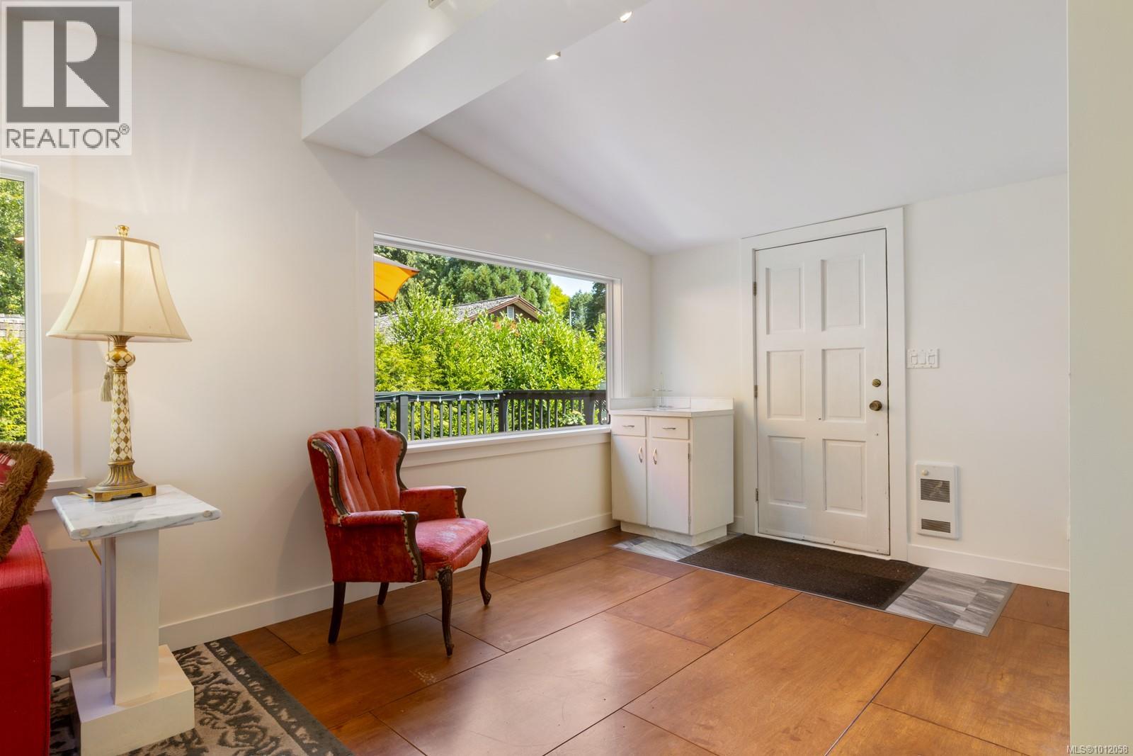 220 Urquhart Ave, Courtenay
