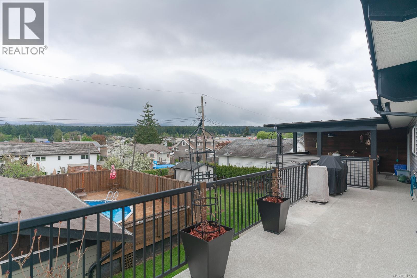 Photo 12 of 3055 9th Ave, Port Alberni BC