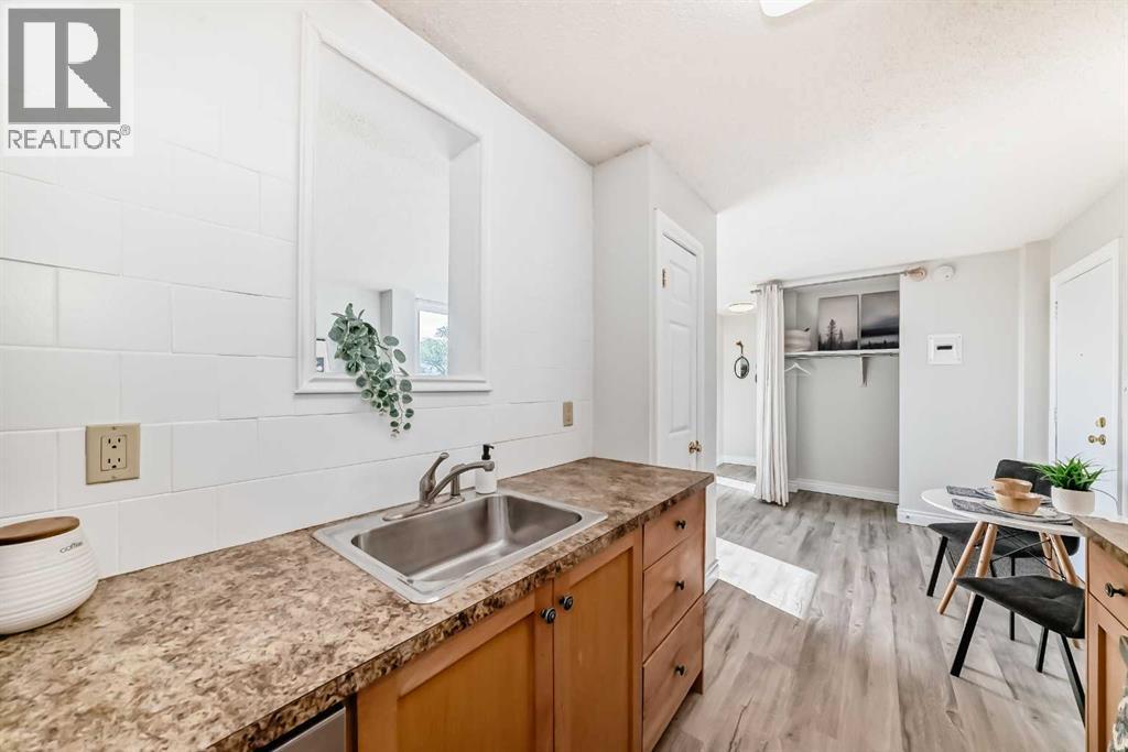 Photo 8 of 503 314 14 Street Nw, Calgary AB