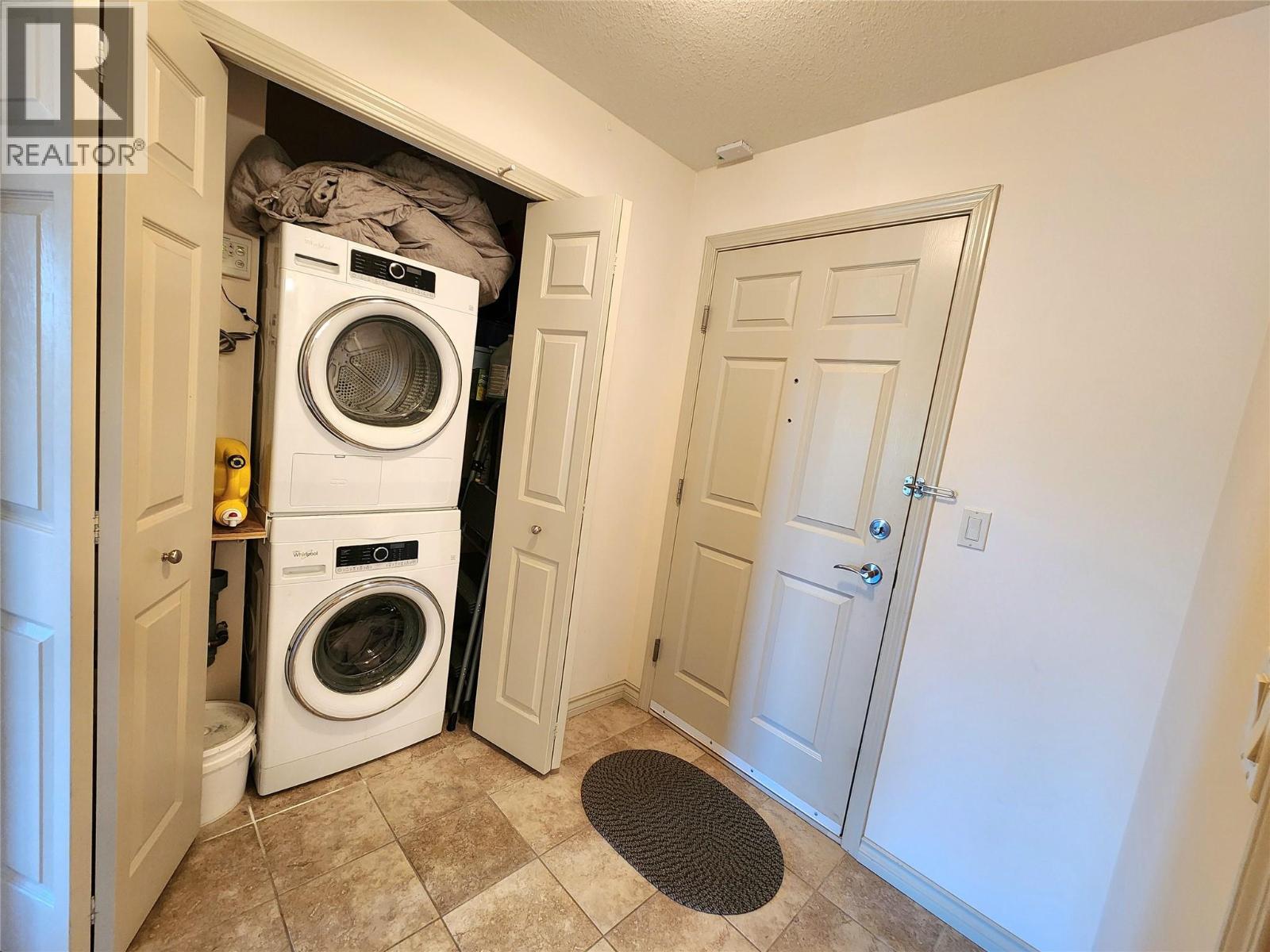 302 2125 Atkinson Street, Penticton