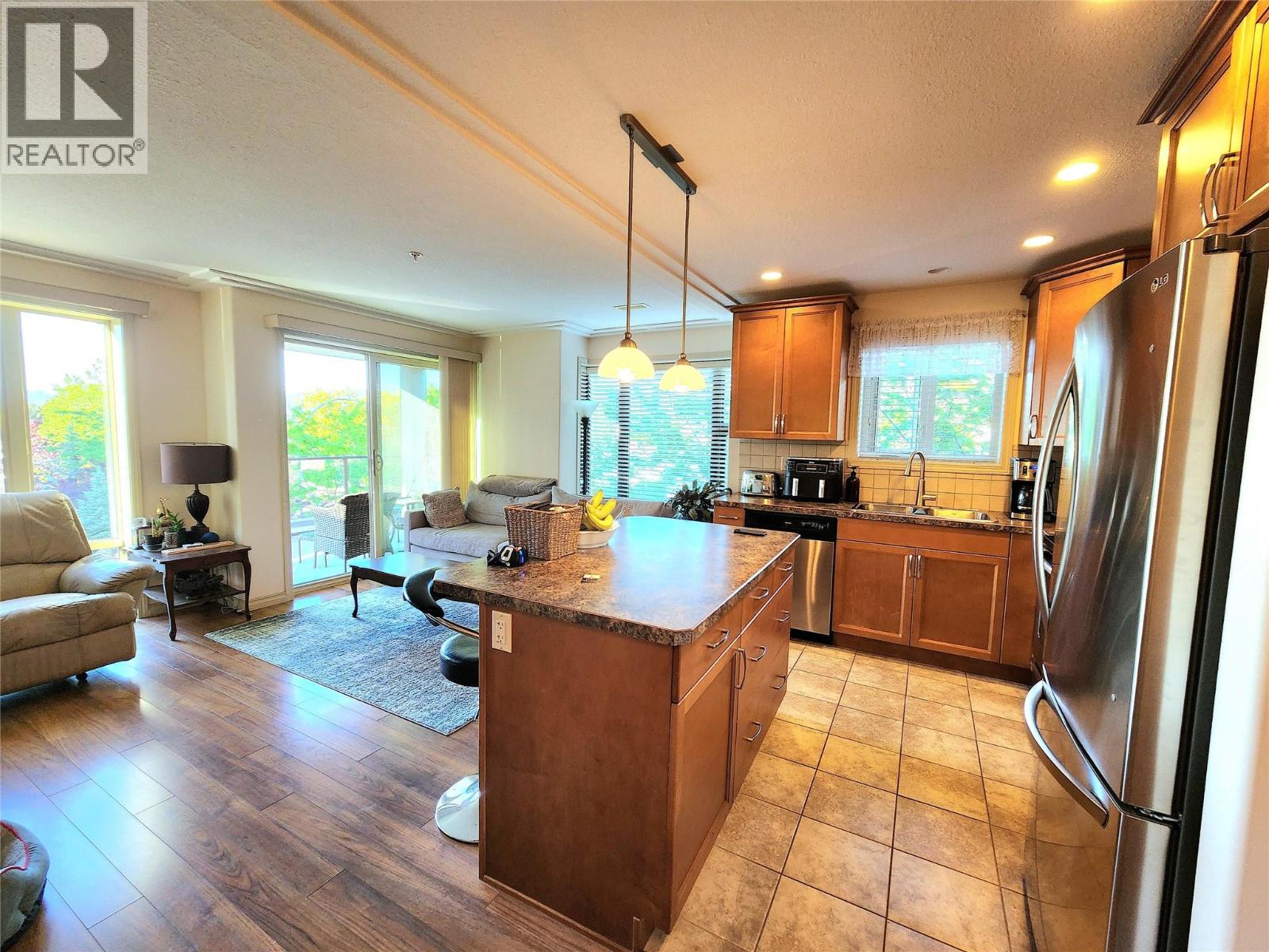 302 2125 Atkinson Street, Penticton