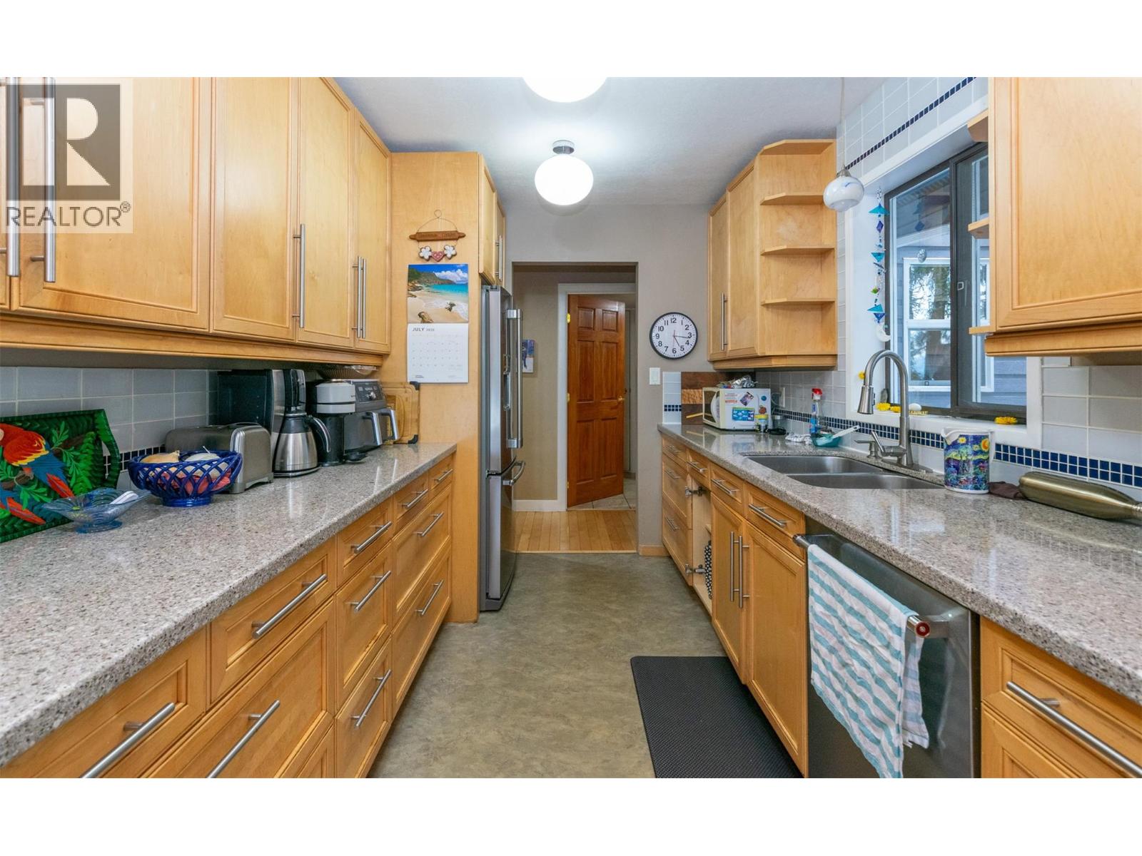  2530 4 Avenue Northeast, Salmon Arm