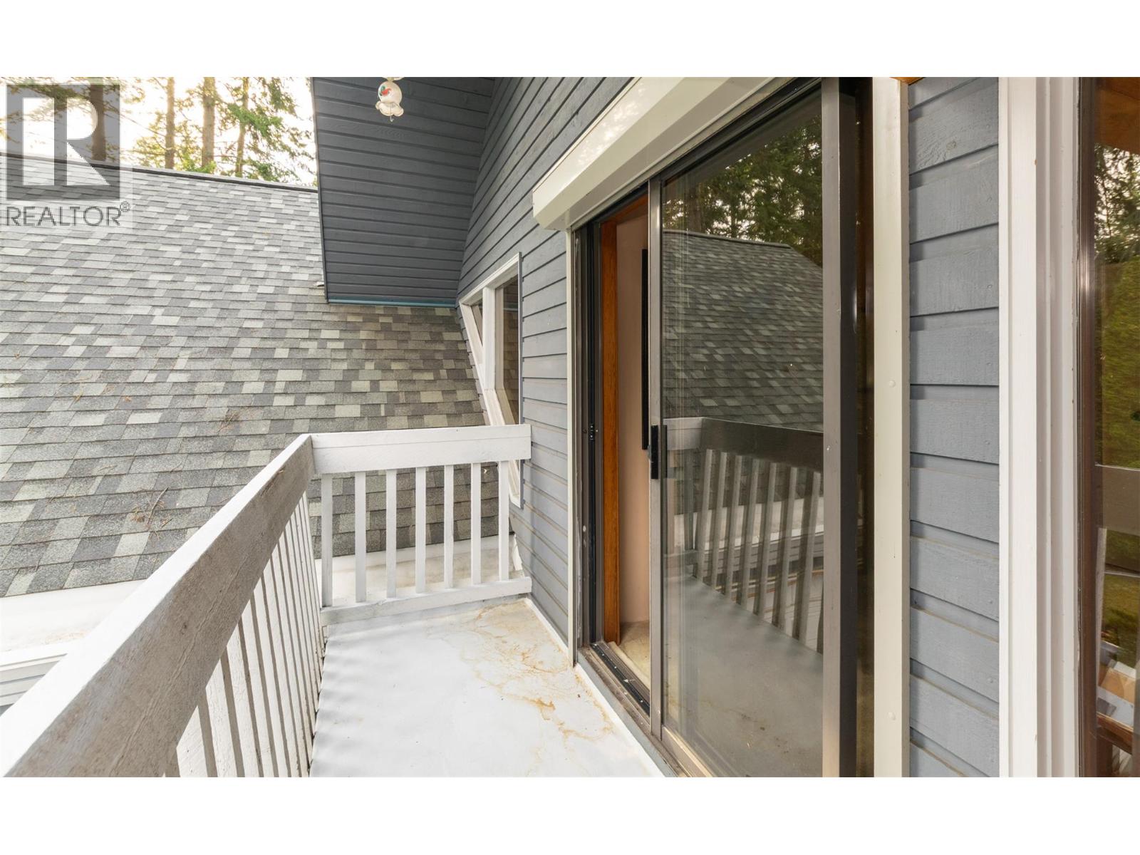  2530 4 Avenue Northeast, Salmon Arm