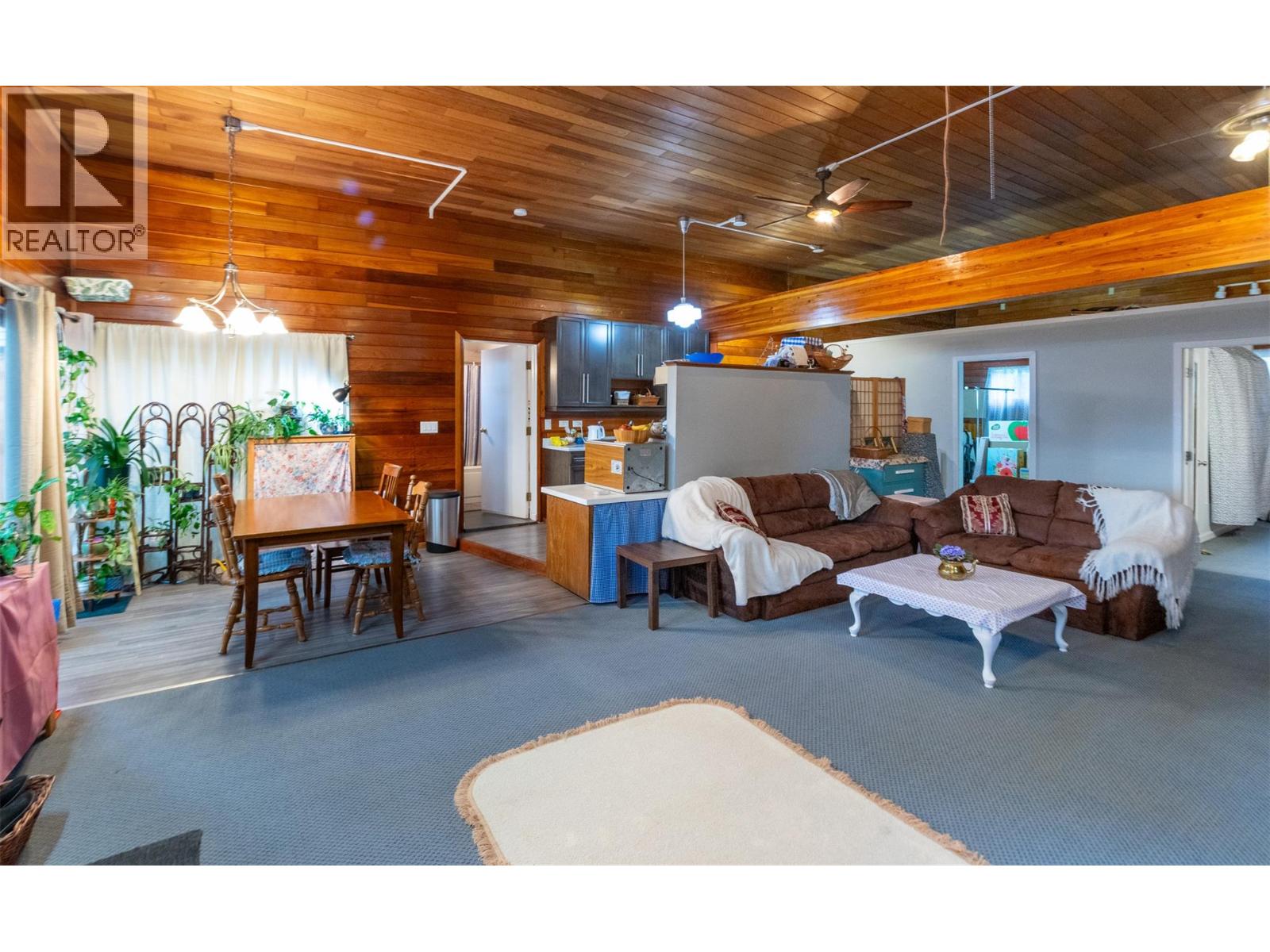  2530 4 Avenue Northeast, Salmon Arm