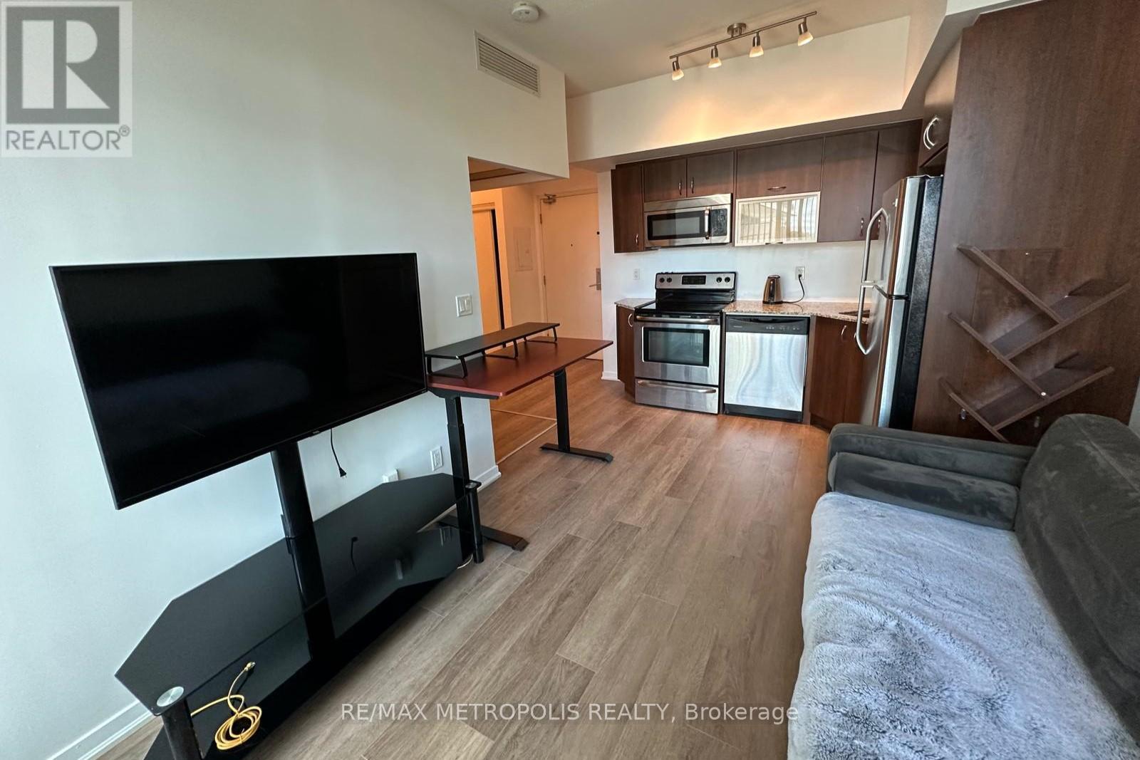 Photo 12 of 813 55 East Liberty Street, Toronto ON