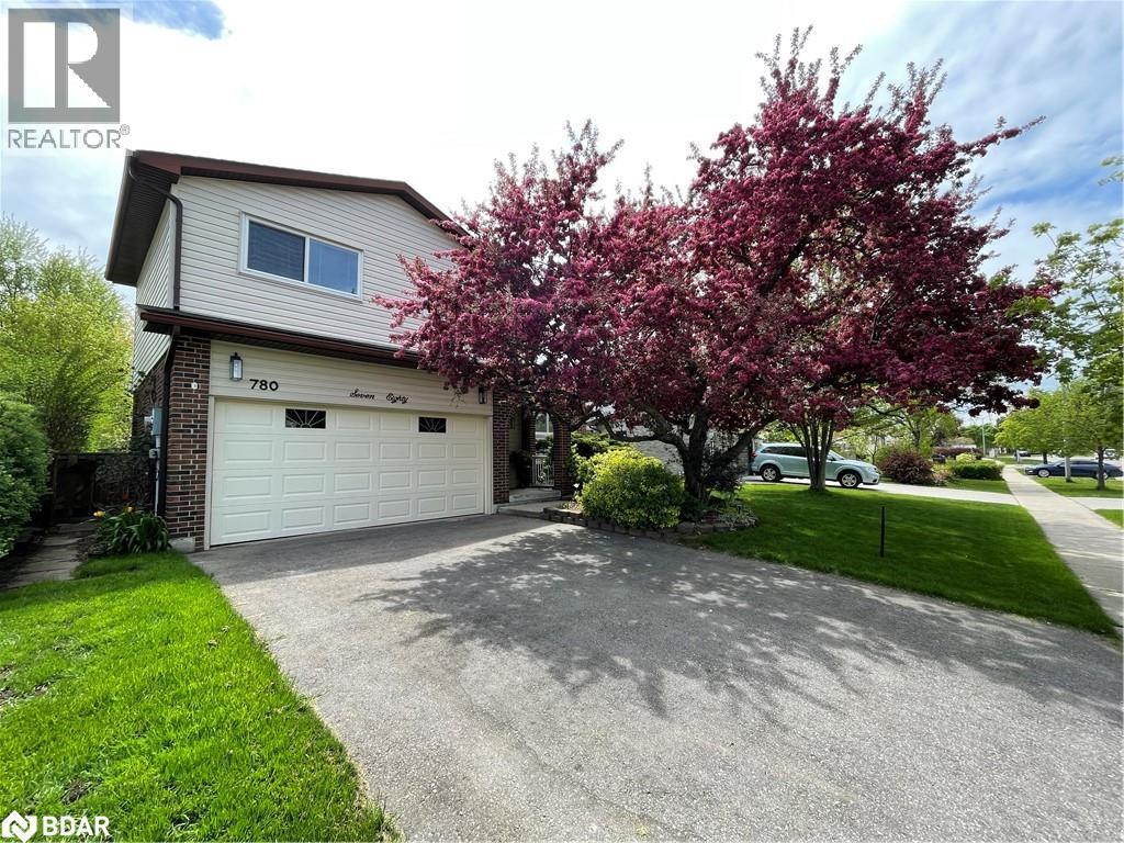 Photo 28 of 780 Woodward Avenue, Milton ON