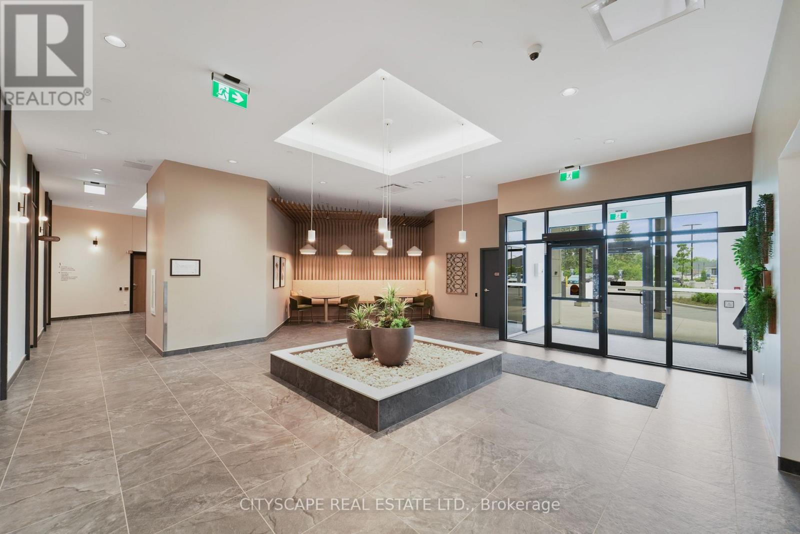 Photo 13 of 802 525 New Dundee Road, Kitchener ON