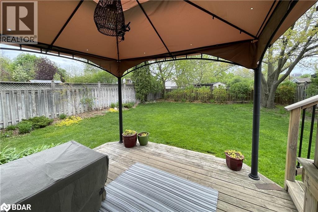 Photo 38 of 780 Woodward Avenue, Milton ON