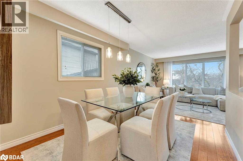 Photo 15 of 780 Woodward Avenue, Milton ON