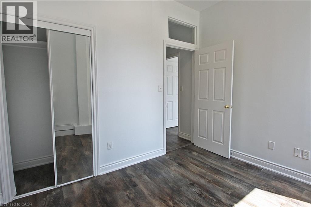 Photo 11 of 590 Main Street E Unit 4, Hamilton ON