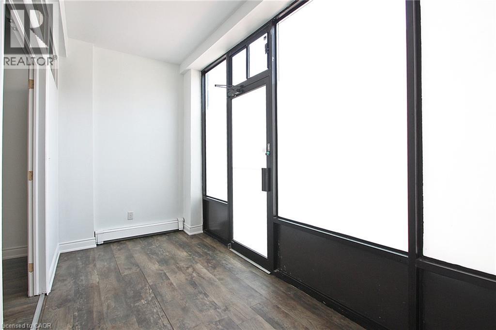 Photo 20 of 590 Main Street E Unit 4, Hamilton ON