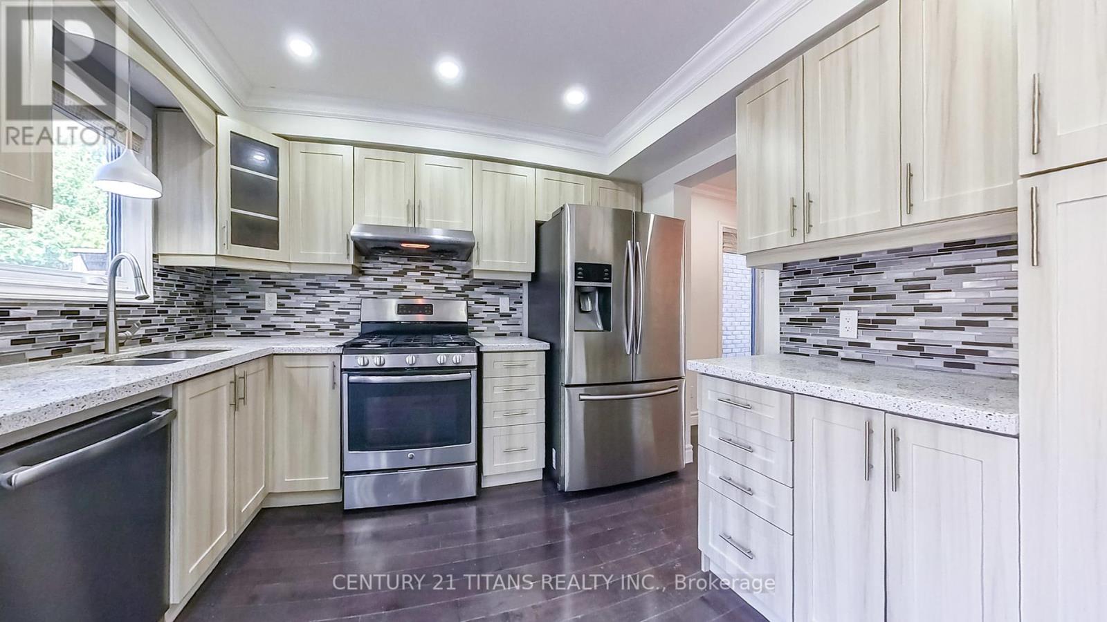 Photo 36 of 1597 Amberlea Road, Pickering ON