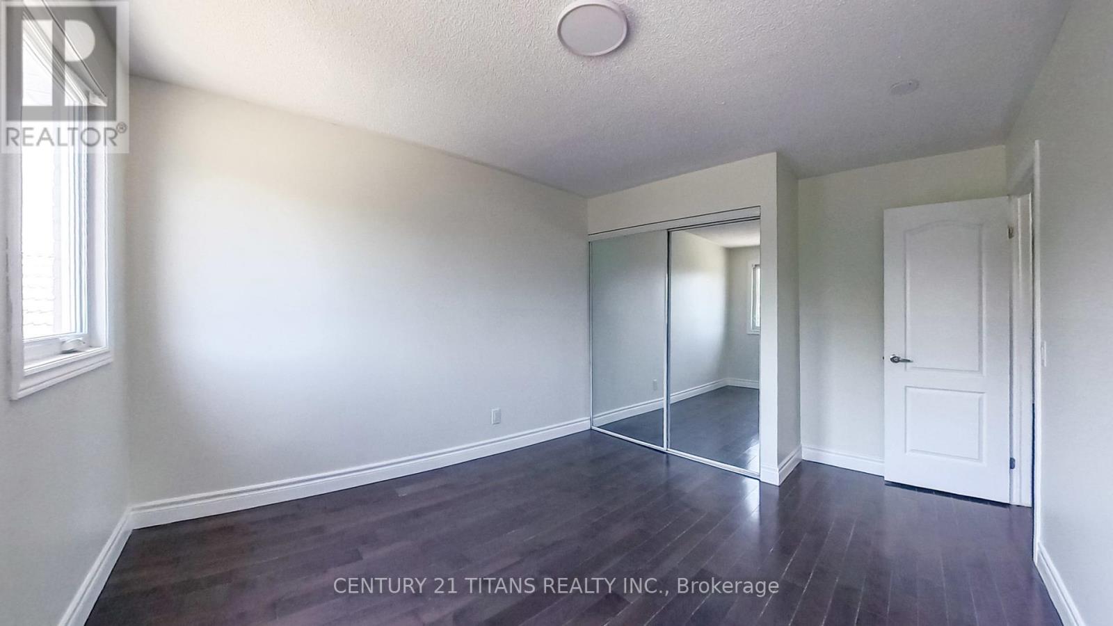 Photo 3 of 1597 Amberlea Road, Pickering ON