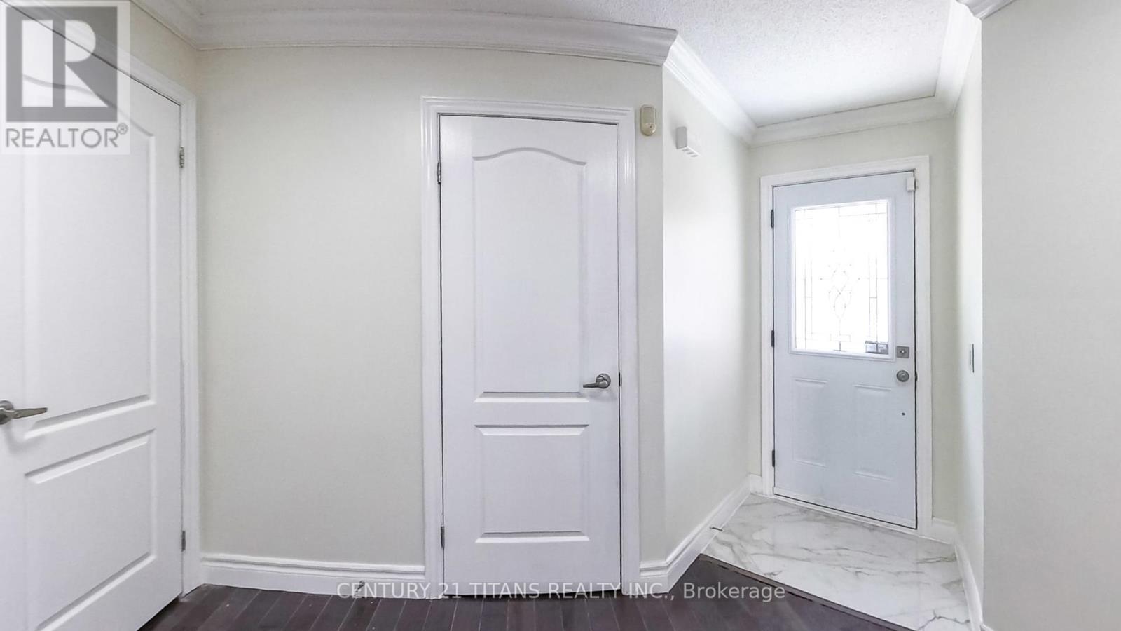 Photo 33 of 1597 Amberlea Road, Pickering ON